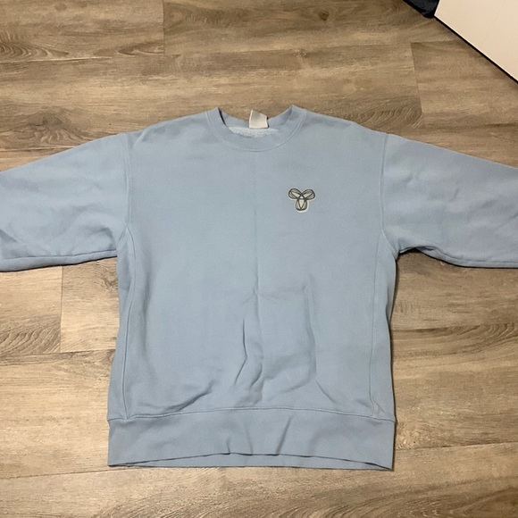 Aritzia crew neck - Picture 1 of 2